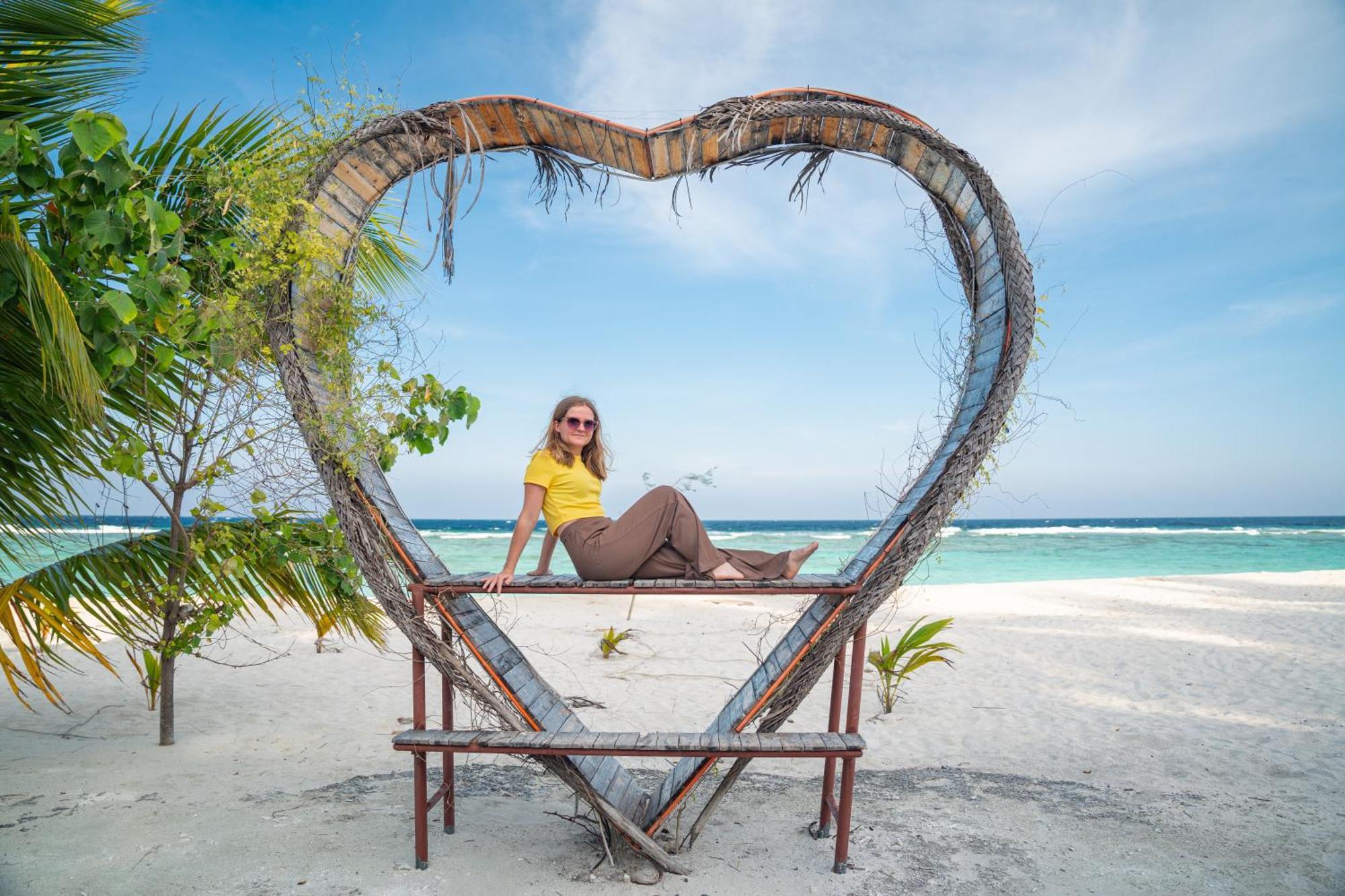 Turtle Maldives - Your Gateway To The Beach & Marine Adventures Await! Omadhoo Esterno foto